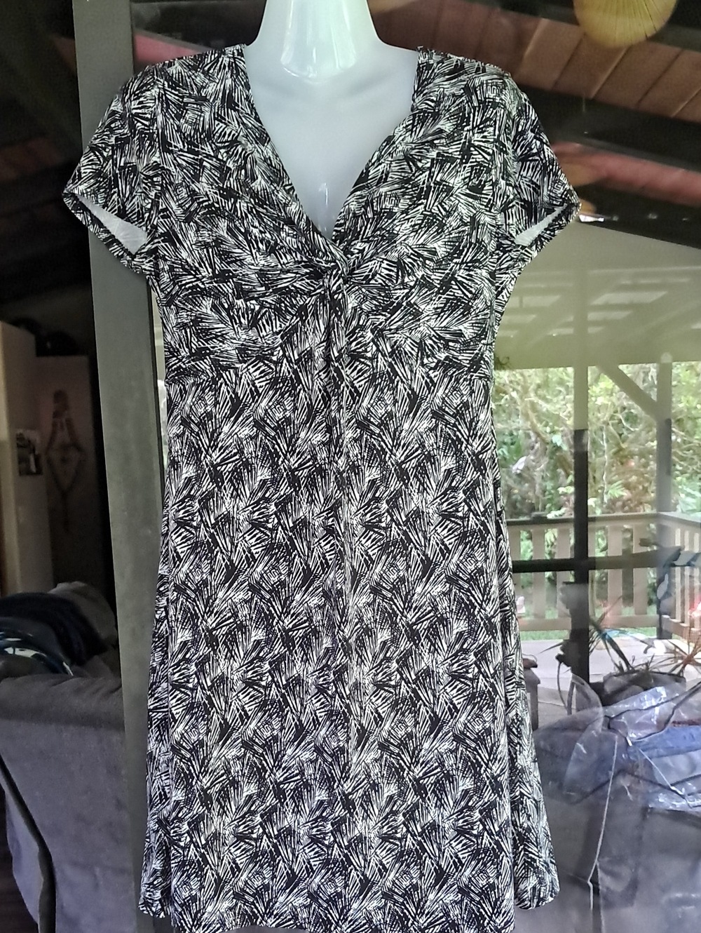 Soybu Black and White Printed V-Neck Twist-Front Dress